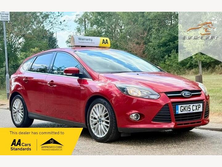 Ford Focus 1.0T EcoBoost Zetec Euro 5 (s/s) 5dr