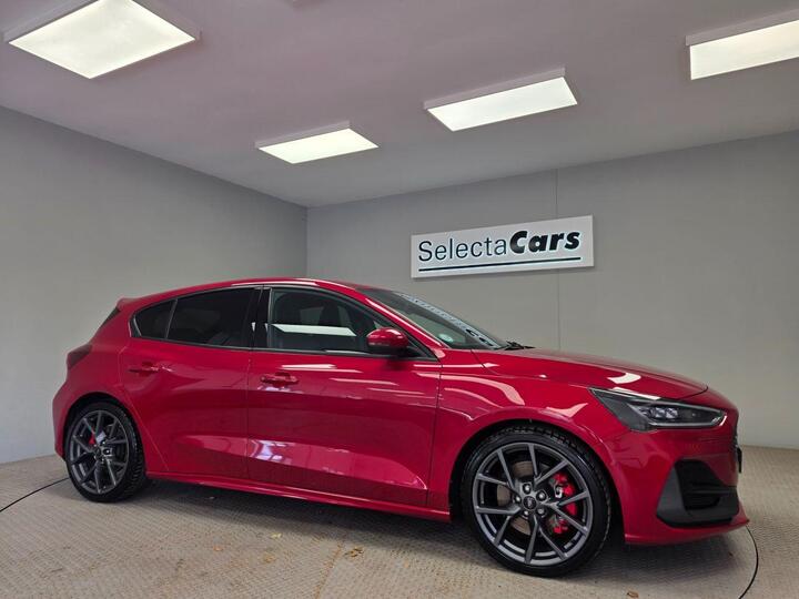 Ford FOCUS 2.3T EcoBoost ST Euro 6 (s/s) 5dr