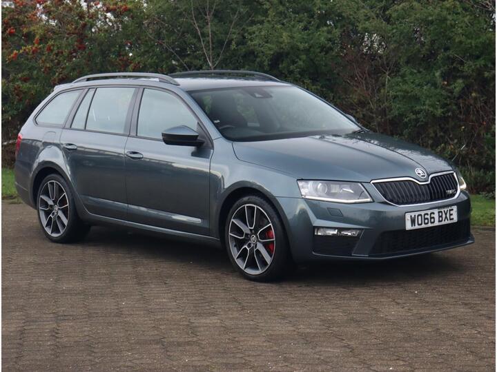 Skoda OCTAVIA 2.0 TDI VRS Euro 6 (s/s) 5dr (SNav)