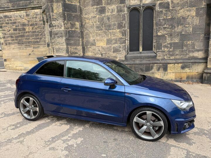 Audi A1 1.4 TFSI CoD Black Edition Euro 5 (s/s) 3dr