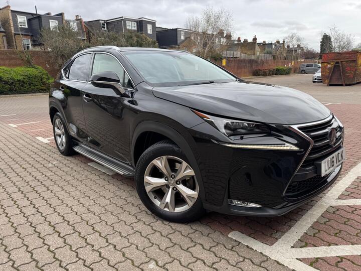 Lexus NX 2.5 300h Premier E-CVT 4WD Euro 6 (s/s) 5dr