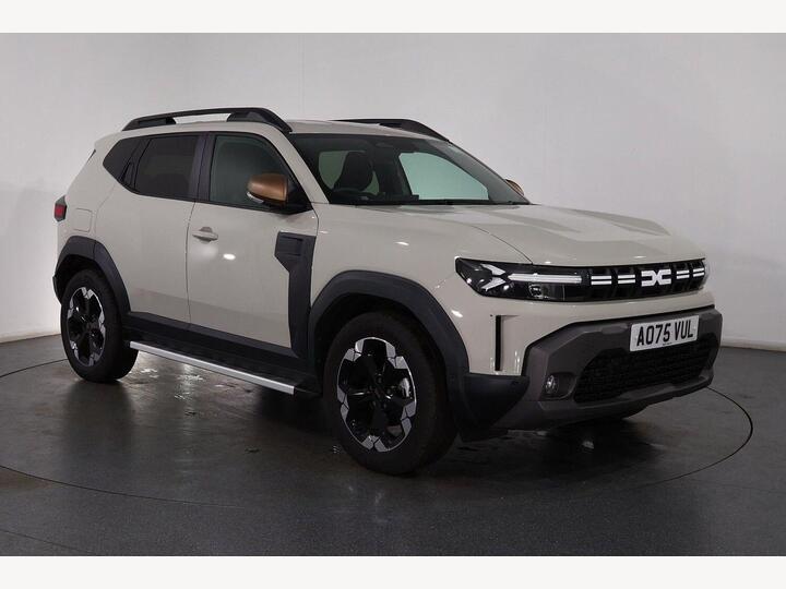 Dacia Duster 1.8 Hybrid EXTREME Auto Euro 6 (s/s) 5dr Dacia Duster 1.8 Hybrid EXTREME Auto Euro 6 (s/s) 5dr