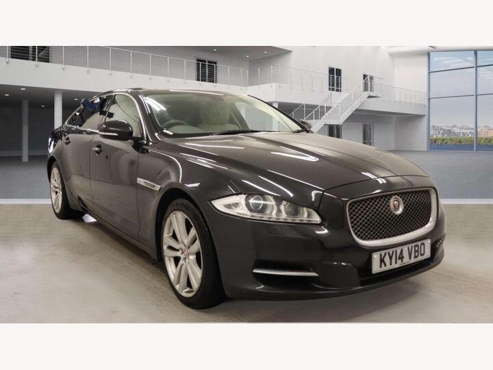 Jaguar XJ 3.0d V6 Premium Luxury Auto Euro 5 (s/s) 4dr (LWB)
