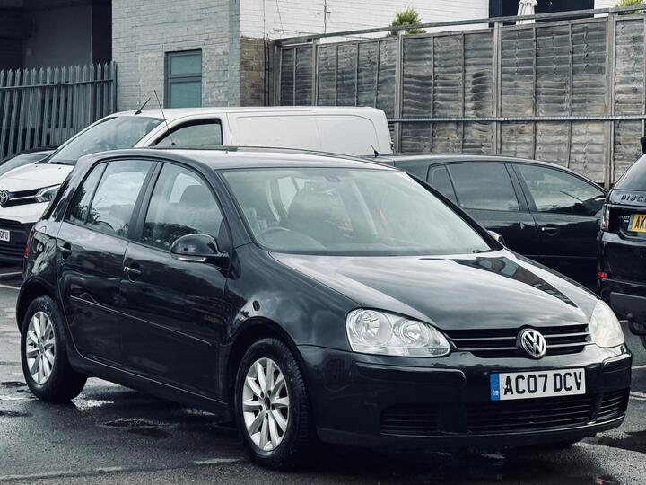 Volkswagen Golf 1.6 FSI Match 5dr