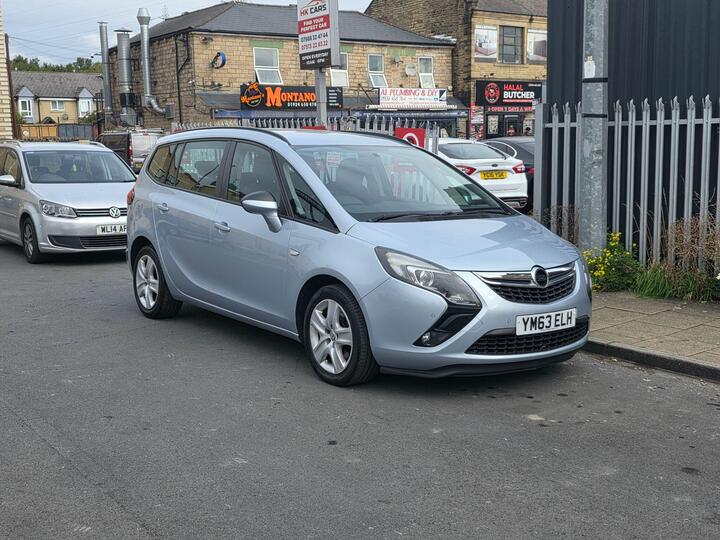 Vauxhall Zafira Tourer 2.0 CDTi Exclusiv Auto Euro 5 5dr