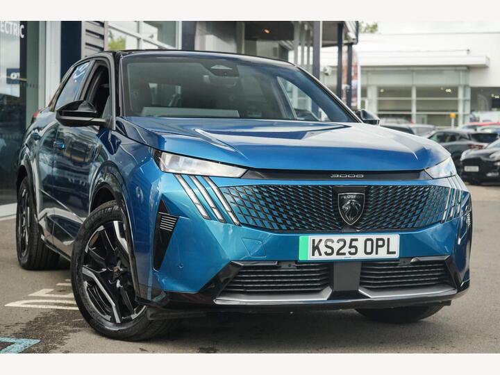 Peugeot E-3008 73kWh GT Auto 5dr (11kW Charger)