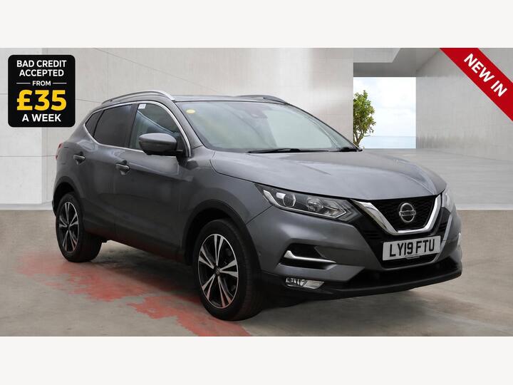 Nissan Qashqai 1.3 DIG-T N-Connecta Euro 6 (s/s) 5dr