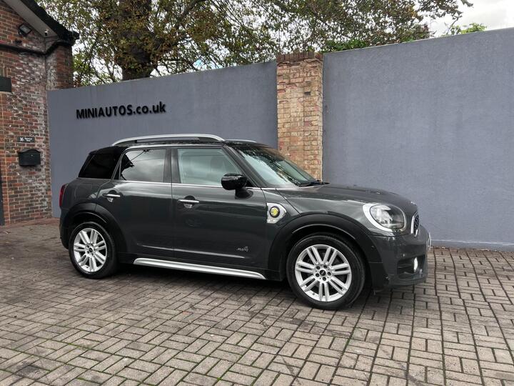 MINI Countryman 1.5 10kWh Cooper SE Exclusive Auto ALL4 Euro 6 (s/s) 5dr