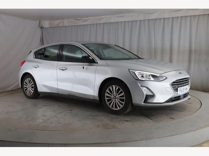 Ford Focus 1.0T EcoBoost Titanium Euro 6 (s/s) 5dr
