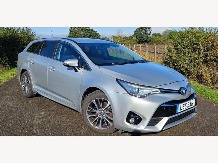 Toyota Avensis 1.6 D-4D Business Edition Plus Touring Sports Euro 6 (s/s) 5dr