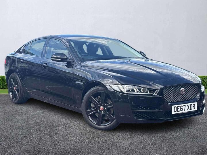 Jaguar XE 2.0i Portfolio Auto AWD Euro 6 (s/s) 4dr