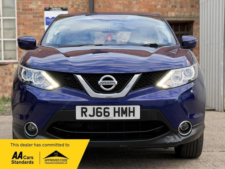 Nissan Qashqai 1.2 DIG-T Acenta 2WD Euro 6 (s/s) 5dr