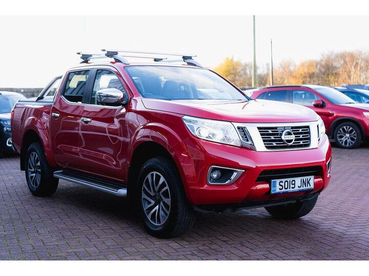 Nissan Navara 2.3 DCi Tekna Auto 4WD Euro 6 4dr