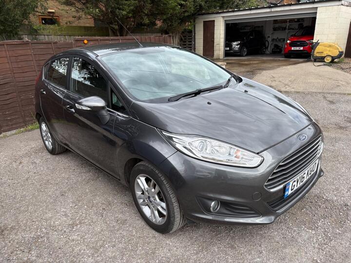 Ford Fiesta 1.0T EcoBoost Zetec Euro 6 (s/s) 5dr