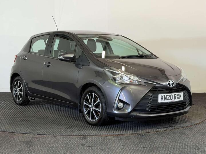 Toyota YARIS 1.5 VVT-i Icon Tech CVT Euro 6 5dr