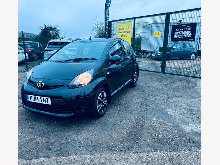 Toyota AYGO 1.0 VVT-i Move Euro 5 5dr