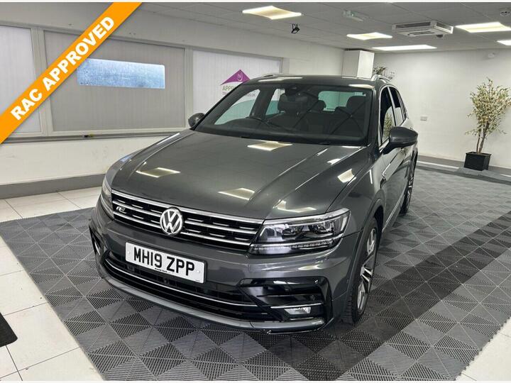 Volkswagen TIGUAN 2.0 TDI R-Line Tech DSG 4Motion Euro 6 (s/s) 5dr