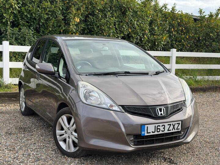 Honda Jazz 1.4 I-VTEC ES Plus CVT Euro 5 5dr