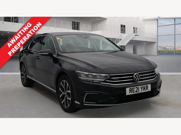 Volkswagen PASSAT 1.4 TSI 13kWh GTE DSG Euro 6 (s/s) 4dr