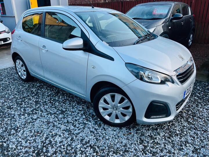 Peugeot 108 1.0 VTi Active Euro 5 5dr Euro 5 Peugeot 108 1.0 VTi Active Euro 5 5dr Euro 5