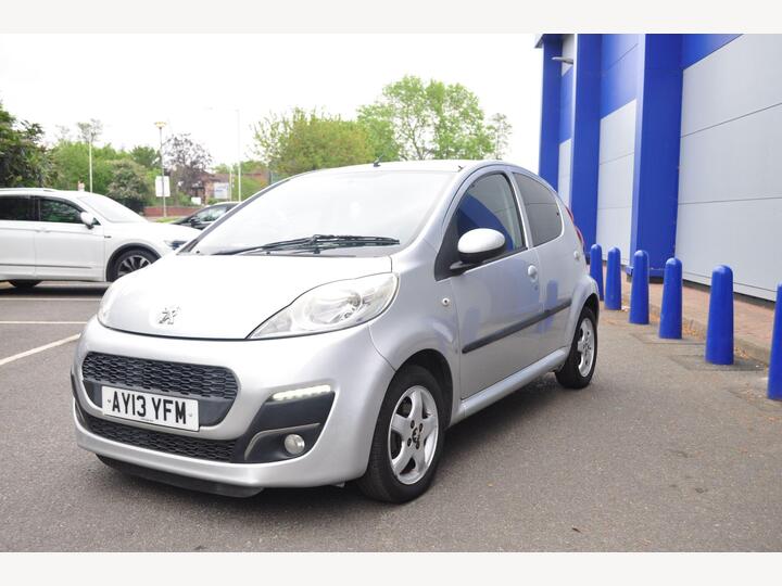Peugeot 107 1.0 12V Allure Euro 5 5dr