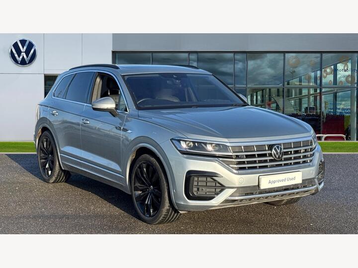 Volkswagen Touareg 3.0 TDI V6 R-Line Tech Plus Tiptronic 4Motion Euro 6 (s/s) 5dr