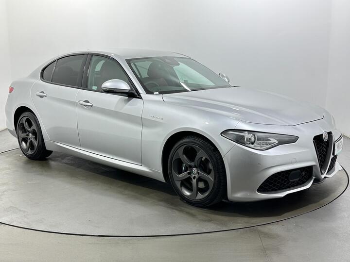 Alfa Romeo Giulia 2.0T Veloce Auto Euro 6 (s/s) 4dr
