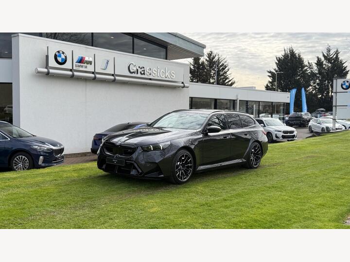 BMW M5 4.4 22.1kWh Touring Steptronic XDrive Euro 6 (s/s) 5dr