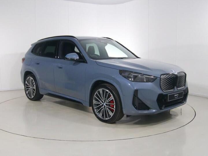BMW IX1 20 66.5kWh Shadow Edition Auto EDrive 5dr (11kW Charger)