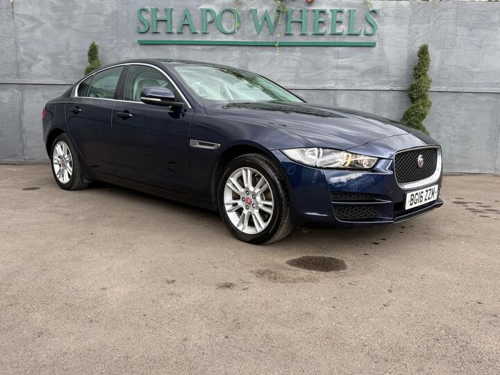 Jaguar XE 2.0d Prestige Auto AWD Euro 6 (s/s) 4dr