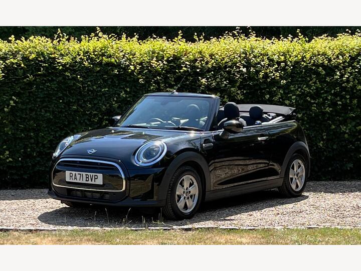 MINI Convertible 1.5 Cooper Classic Euro 6 (s/s) 2dr