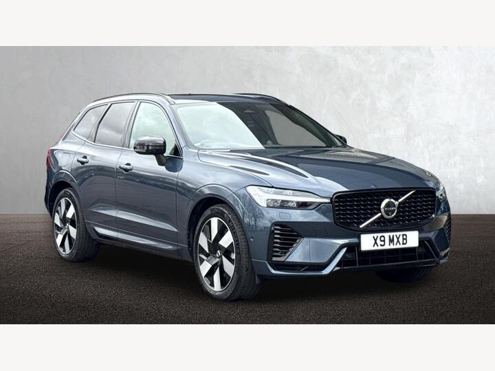 Volvo XC60 2.0h T8 Recharge 18.8kWh Ultimate Dark Auto AWD Euro 6 (s/s) 5dr