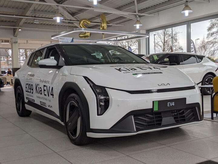 Kia EV4 81.4kWh Air Auto 5dr