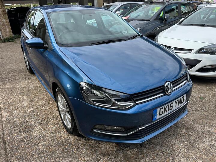 Volkswagen Polo 1.0 BlueMotion Tech SE Euro 6 (s/s) 5dr Volkswagen Polo 1.0 BlueMotion Tech SE Euro 6 (s/s) 5dr