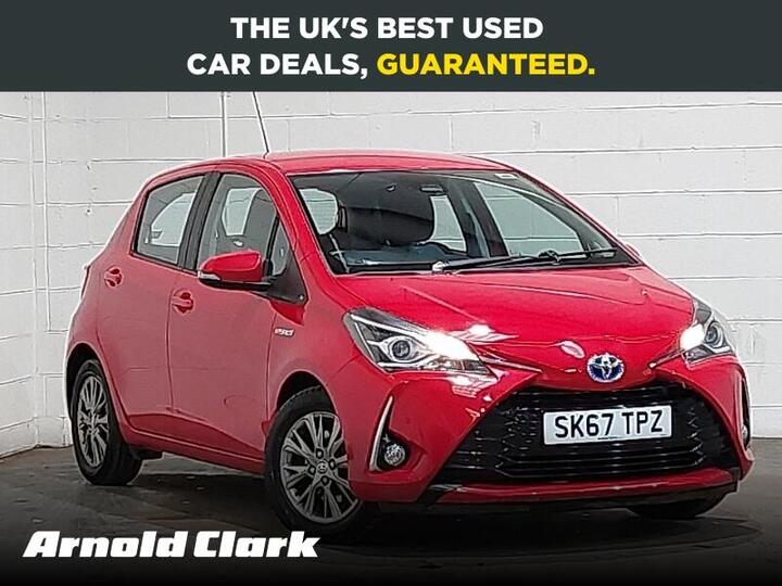 Toyota Yaris 1.5 VVT-h Icon Tech E-CVT Euro 6 (s/s) 5dr