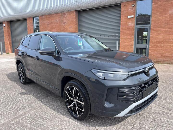 Volkswagen Tayron 1.5 ETSI MHEV Elegance DSG Euro 6 (s/s) 5dr