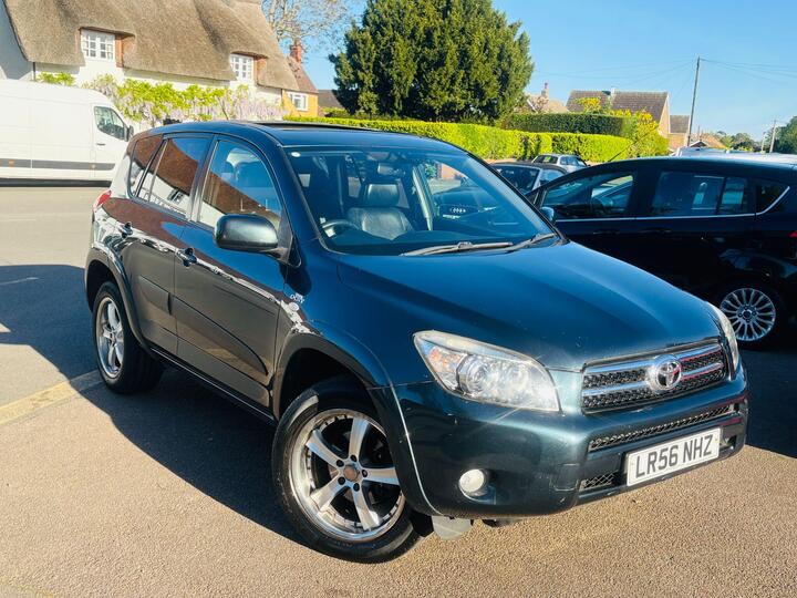 Toyota RAV4 2.2 D-4D T180 4WD 5dr