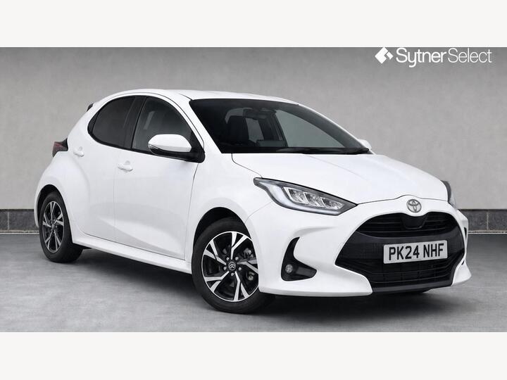 Toyota Yaris 1.5 VVT-h Design E-CVT Euro 6 (s/s) 5dr