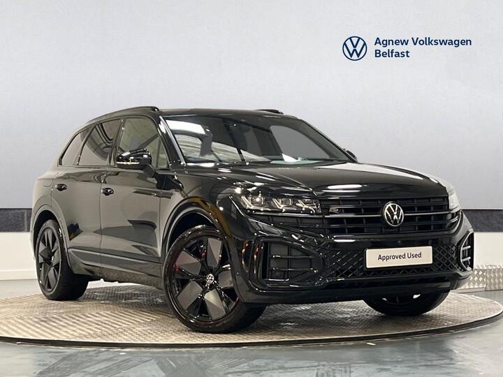 Volkswagen Touareg 3.0 TDI V6 Black Edition Tiptronic 4Motion Euro 6 (s/s) 5dr