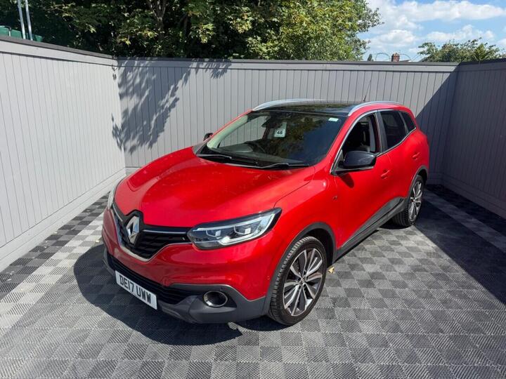 Renault KADJAR 1.2 TCe Signature Nav Euro 6 (s/s) 5dr