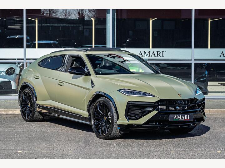 Lamborghini Urus 4.0 V8 BiTurbo 25.9kWh SE Auto 4WD Euro 6 5dr Lamborghini Urus 4.0 V8 BiTurbo 25.9kWh SE Auto 4WD Euro 6 5dr