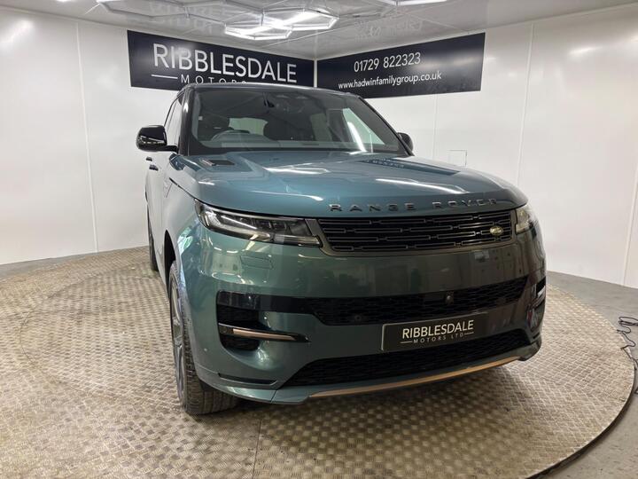 Land Rover Range Rover Sport 3.0 P440e 38.2kWh Dynamic SE Auto 4WD Euro 6 (s/s) 5dr Land Rover Range Rover Sport 3.0 P440e 38.2kWh Dynamic SE Auto 4WD Euro 6 (s/s) 5dr