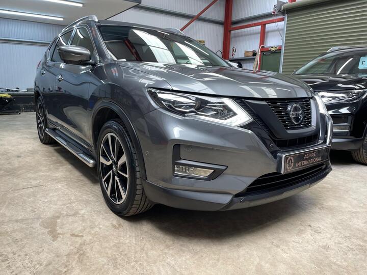 Nissan X-Trail 1.7 DCi Tekna 4WD Euro 6 (s/s) 5dr Nissan X-Trail 1.7 DCi Tekna 4WD Euro 6 (s/s) 5dr
