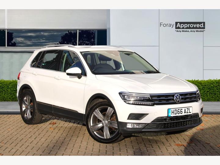 Volkswagen Tiguan 2.0 TDI BlueMotion Tech SEL Euro 6 (s/s) 5dr