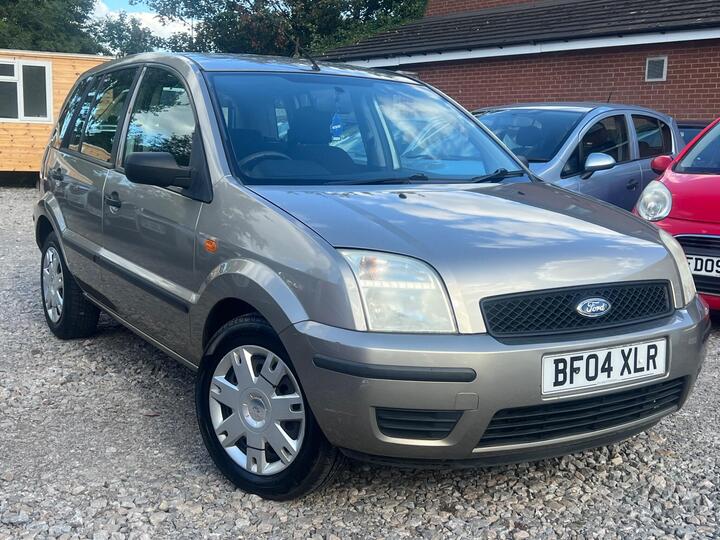 Ford Fusion 1.4 2 5dr