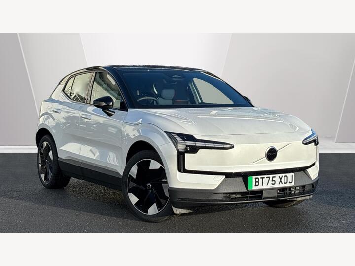Volvo EX30 Twin Performance 69kWh Plus Auto AWD 5dr