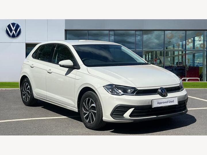 Volkswagen Polo 1.0 TSI Life Euro 6 (s/s) 5dr Volkswagen Polo 1.0 TSI Life Euro 6 (s/s) 5dr