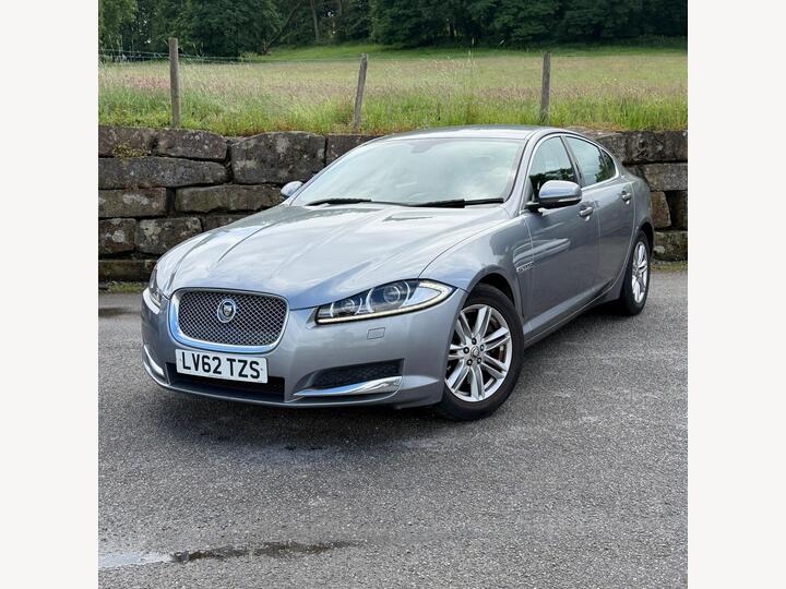 Jaguar XF 2.2d Luxury Auto Euro 5 (s/s) 4dr