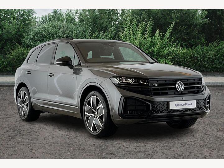 Volkswagen Touareg 3.0 TDI V6 Black Edition Tiptronic 4Motion Euro 6 (s/s) 5dr
