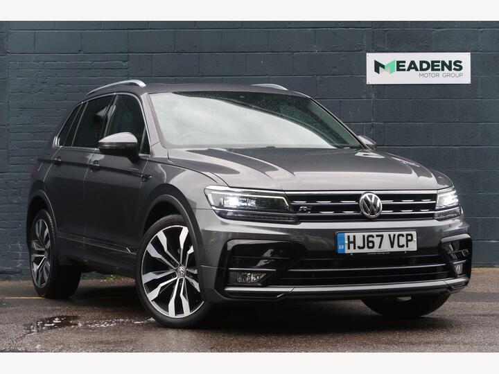 Volkswagen Tiguan 2.0 TDI R-Line DSG Euro 6 (s/s) 5dr Volkswagen Tiguan 2.0 TDI R-Line DSG Euro 6 (s/s) 5dr